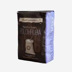 Mouka pšeničná polohrubá